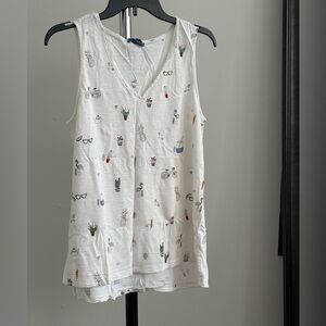 White Sleeveless Graphic Tank Top